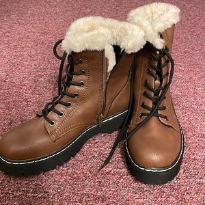 Winter boots